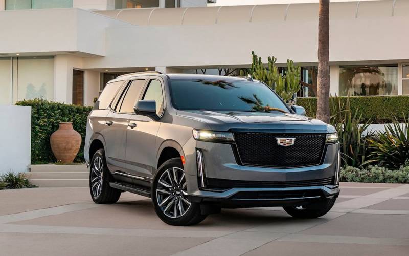 Range rover escalade